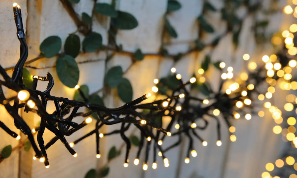 Fény a kertben – így alakíts ki hangulatos és energiatakarékos kerti világítást, ami télen is működik